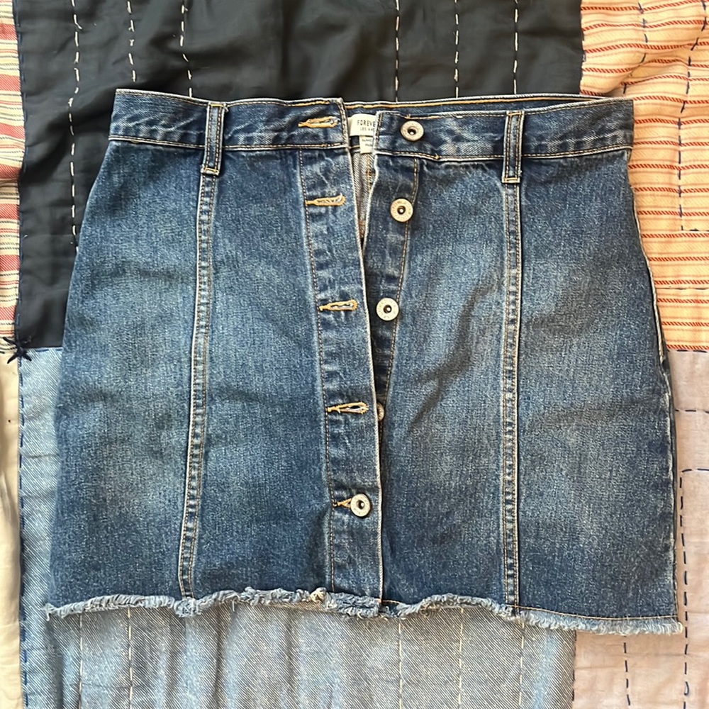 Denim skirt